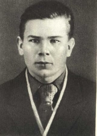Гений Игнатов