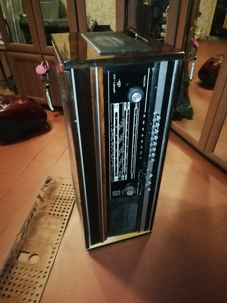 Первое фото прибора в коридоре