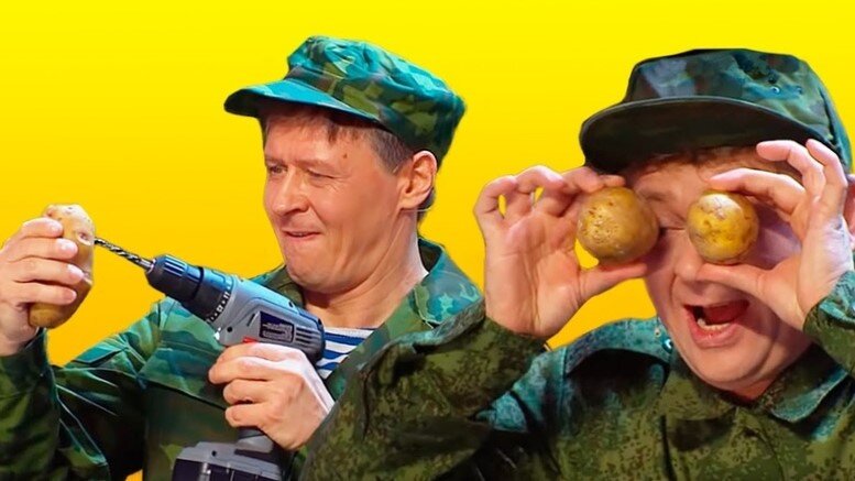 Коллаж кадров из шоу "Уральские пельмени"