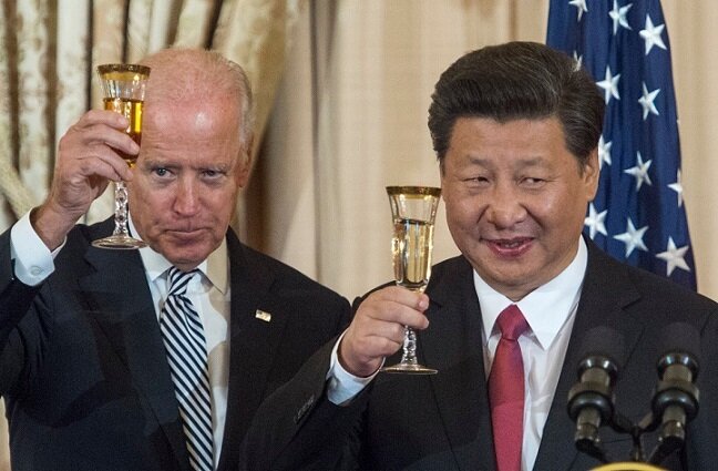 Байден с Си Цзиньпином в былые годы. Фото asiatimes.com
