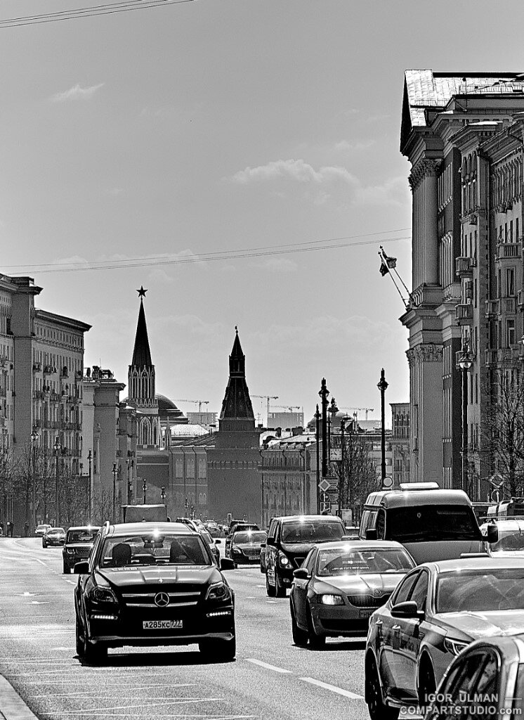 Тверская улица. Tverskaya street