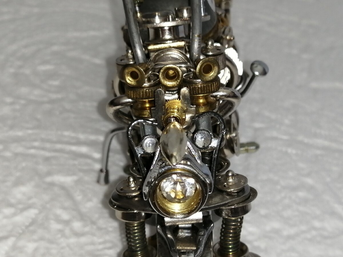Мотоцикл ❀ «Motorrad» aus der Werkstatt des Meisters Badenweiler ❀