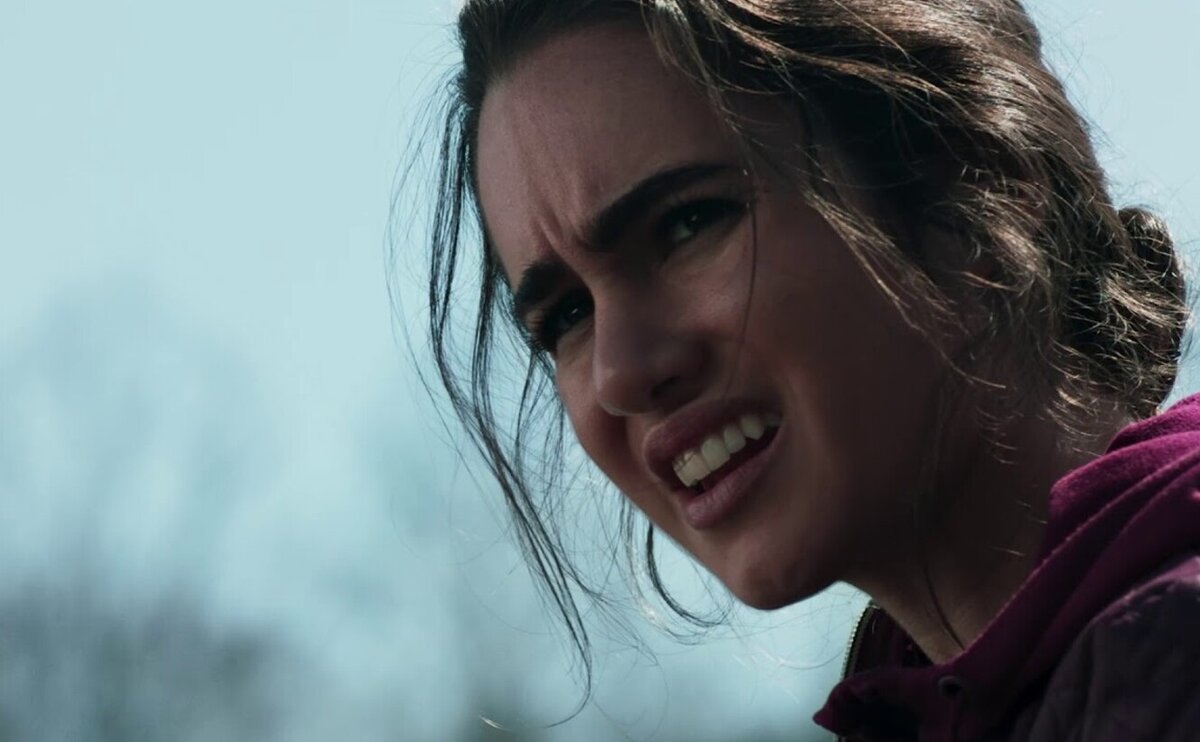 Кадр из фильма "Хребет дьявола" (2021)