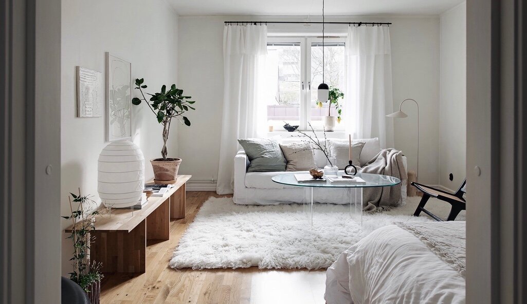 Как совместить спальню с гостиной: скандинавский стиль на 36 кв.м. Фото: pinterest.es