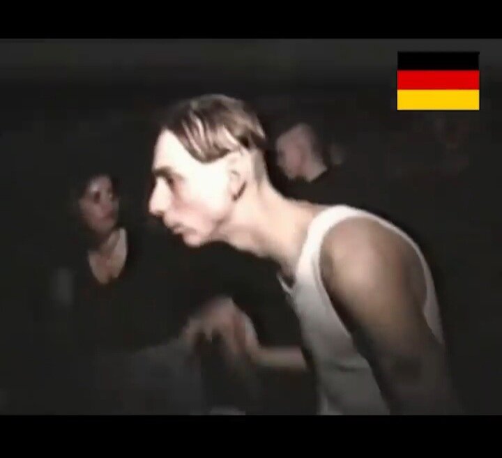 Итс май лайф из 90-х казахский. Иц май лайф дискотека. Итс май лайф дискотека из 90. Доктор албан дискотека 90-х. Иц май лайф дискотека из 90.