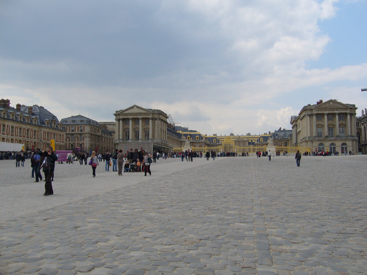 Вид с противоположной стороны