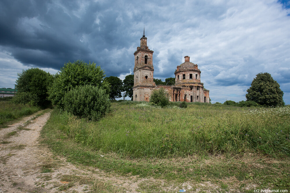 Никольская церковь. Ольхи, Калужская область. Фото автора статьи 