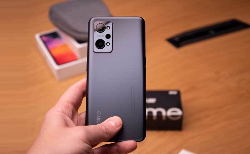 смартфон Realme GT NEO 2 сзади