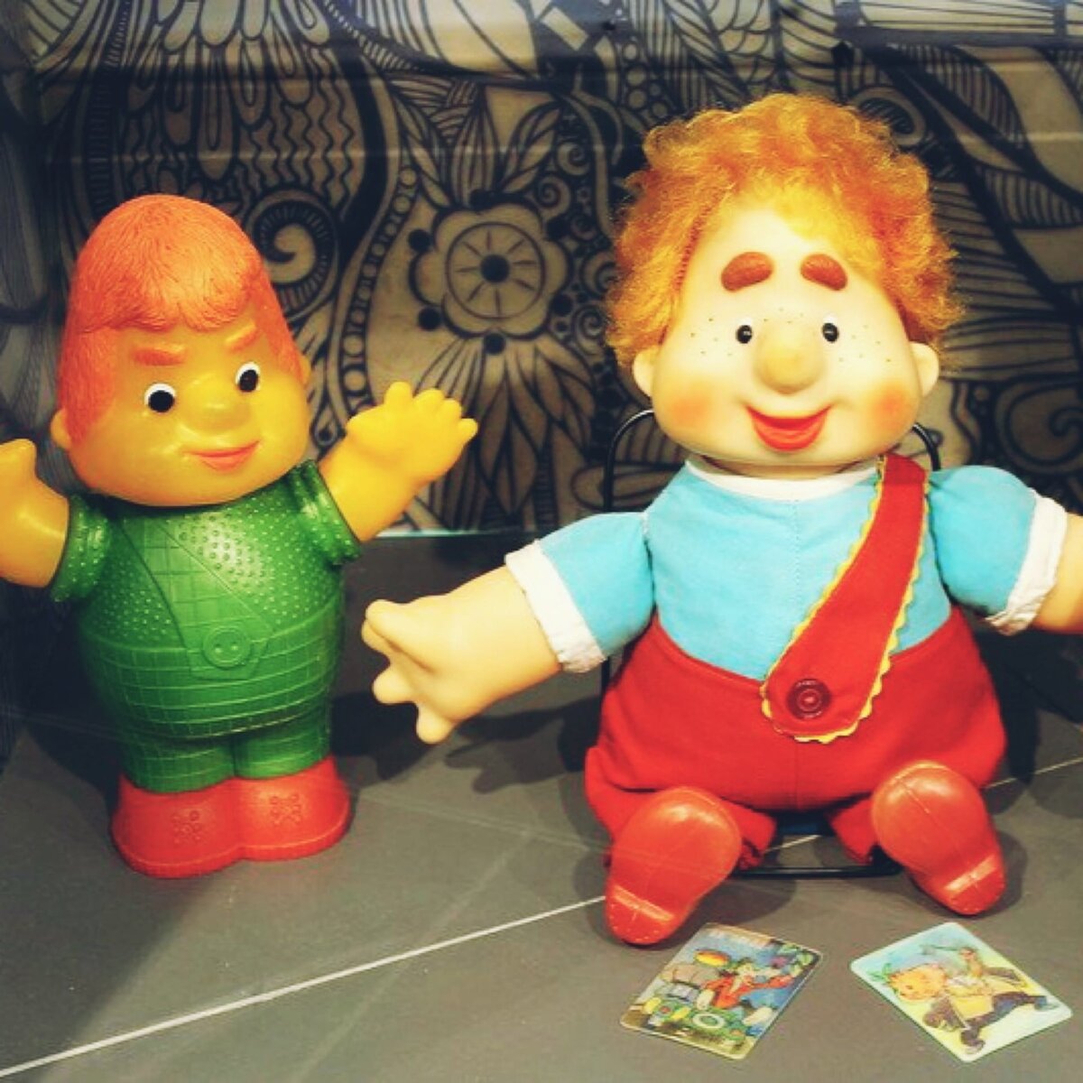 Включи игрушка старый. Советские детские игрушки. Детские игрушки 80-х годов. Старые советские игрушки. Детские игрушки 60-х годов.