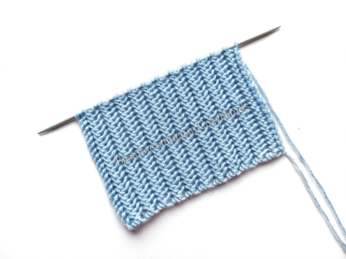 Легкий и простой узор спицами как плетеный