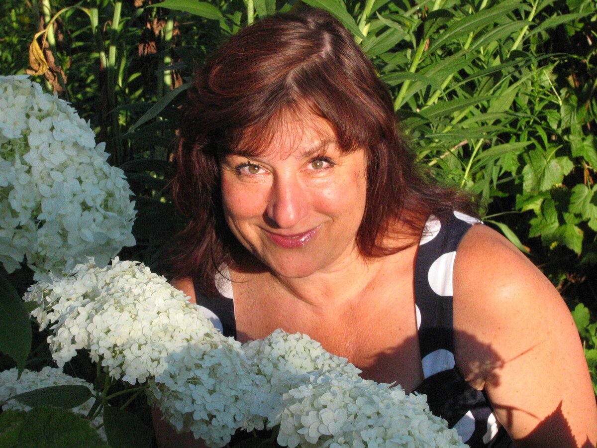 Танюшкина мама. Та самая кудесница, автор волшебного холодца. Фото: SadyAn.