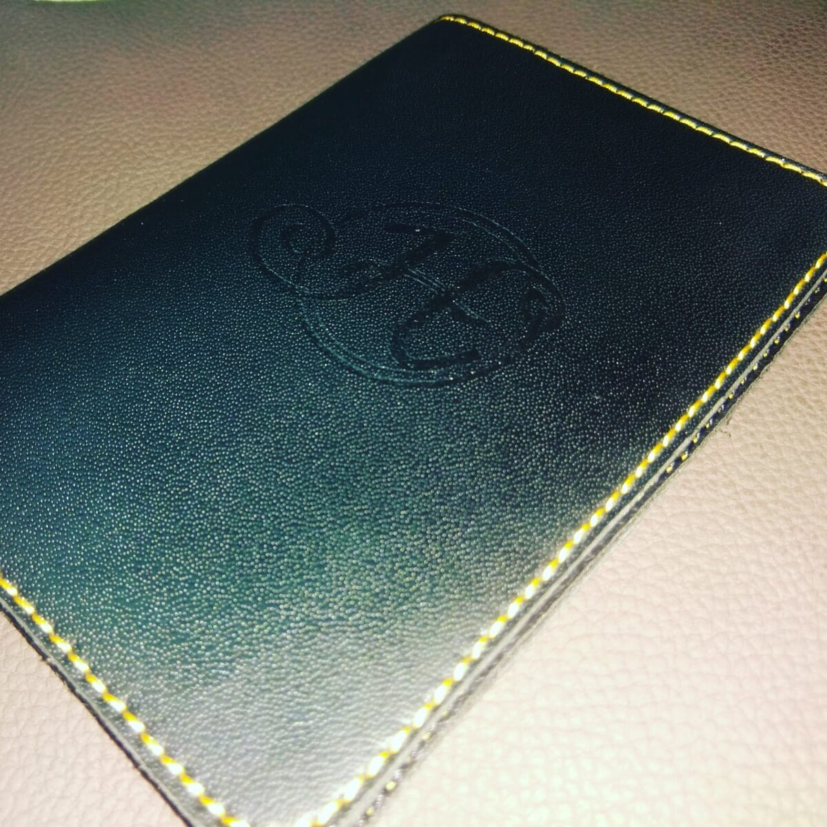 мой первый опыт гравировки на коже