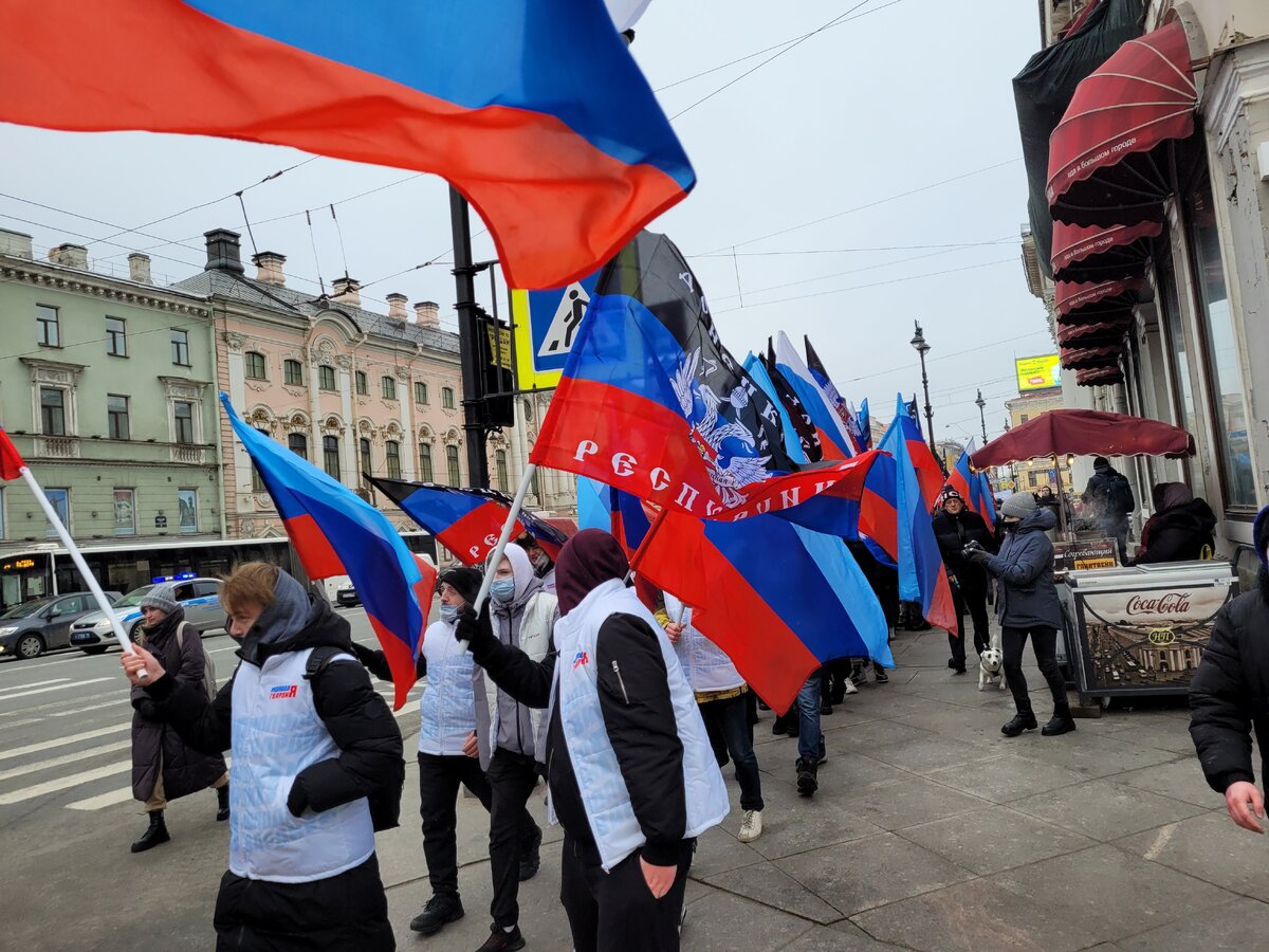 Шествие в России. Митинги в поддержку украины