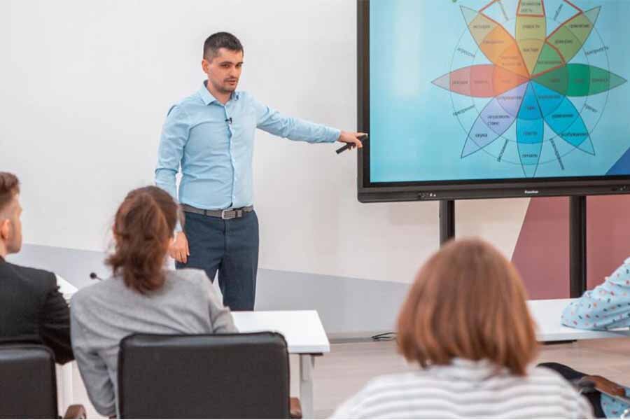    Фото: Корпоративный университет московского образования