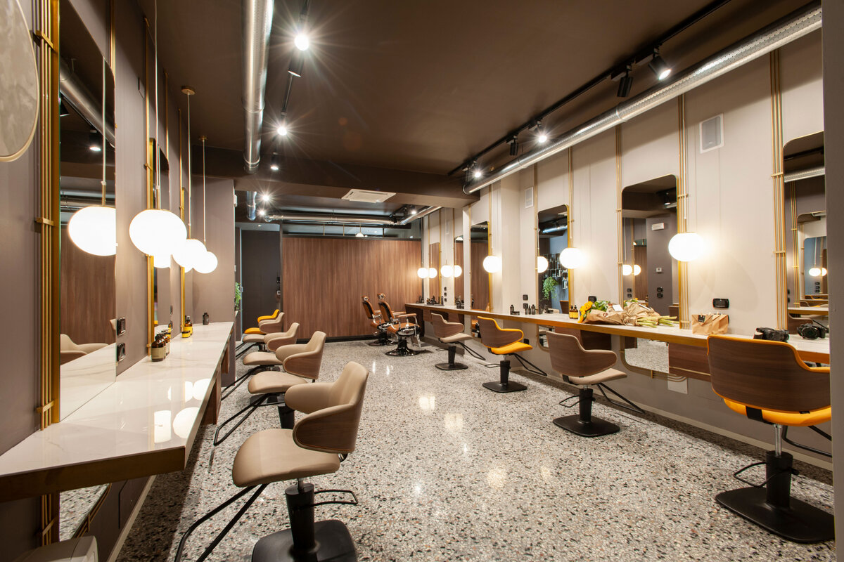 Дизайнерское оборудование Maletti для салонов красоты