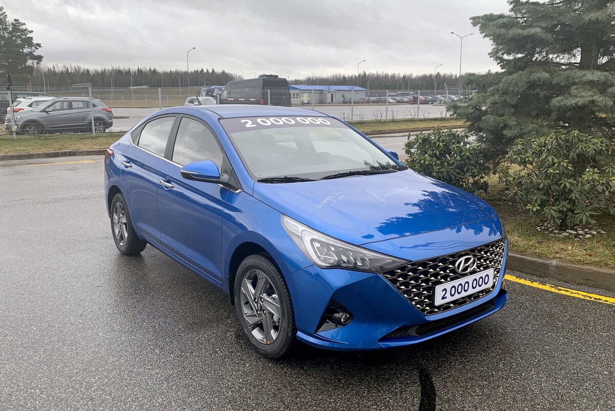 Hyundai Solaris 2020 с портала (photos.rg.ru) 