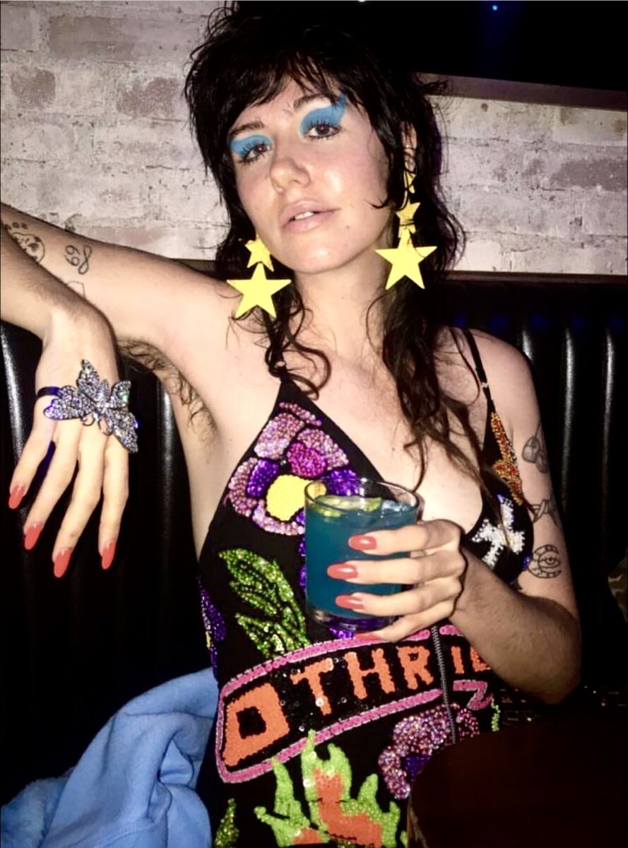 Инстаграм Дэни Миллер - новой музы Gucci