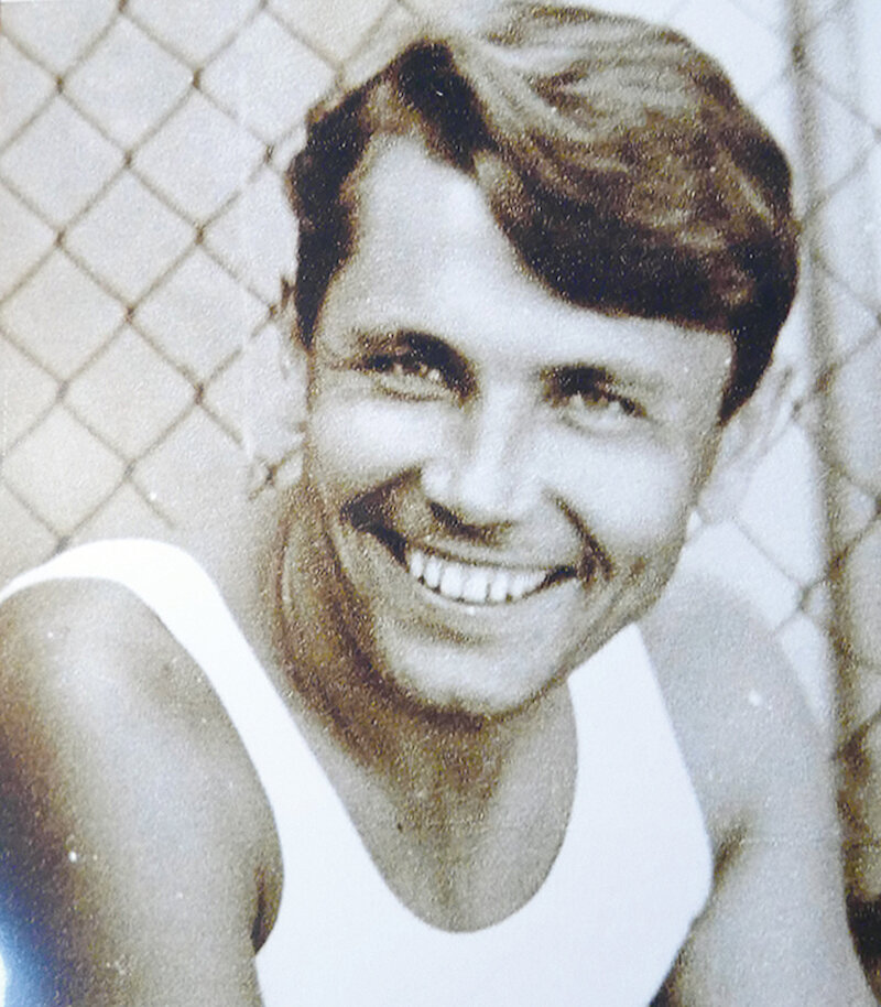 Леонид Иванович Рогозов (1934-2000). 