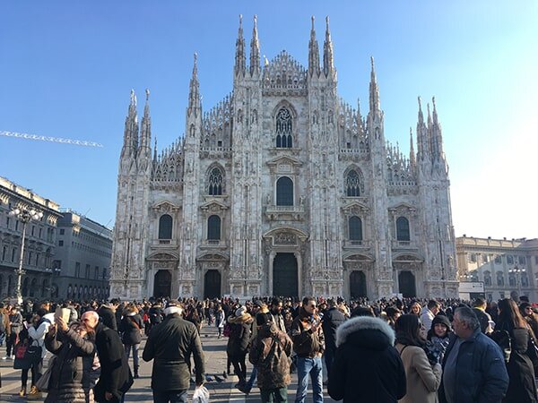 И не сфотографируешься нормально :)