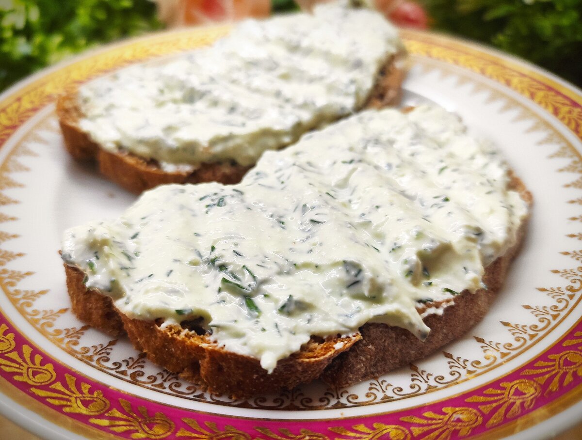 Творожный сыр с зеленью