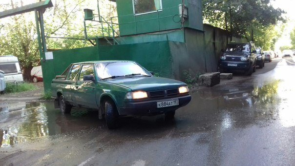 Москвич-233521