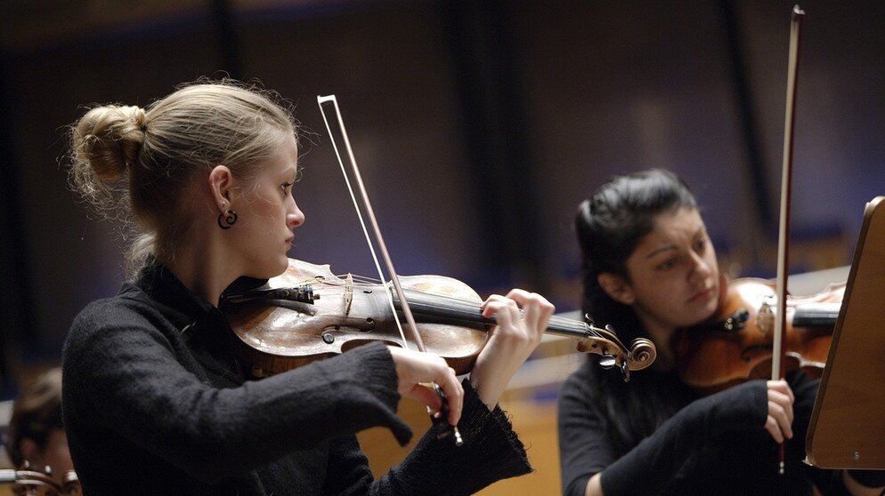 ИЗУЧЕНИЕ ИГРЫ НА ИНСТРУМЕНТЕ - ЭТО СЕРЬЁЗНАЯ ЗАДАЧА ДЛЯ ГОЛОВНОГО МОЗГА