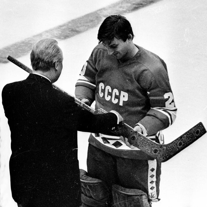 Владиславу Третьяку "Золотую клюшку" вручали три года подряд 