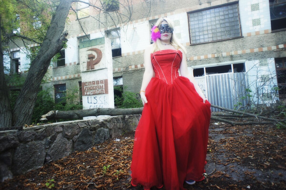 Ты можешь быть принцессой, даже работая на заводе