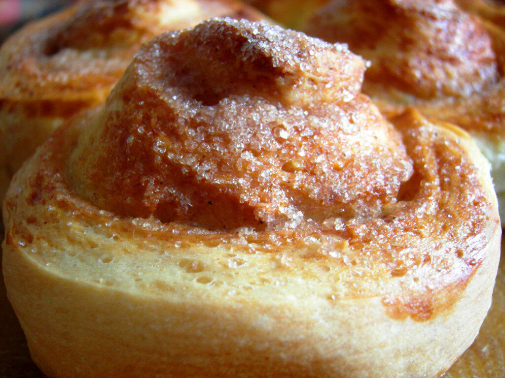 Булочка-рулет с корицей