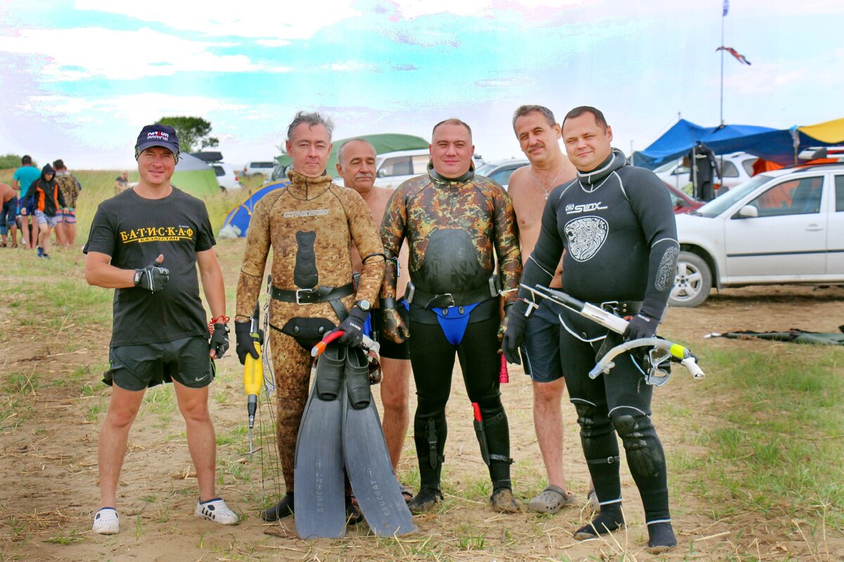 дружная компания