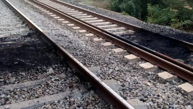 Следы костров на путях