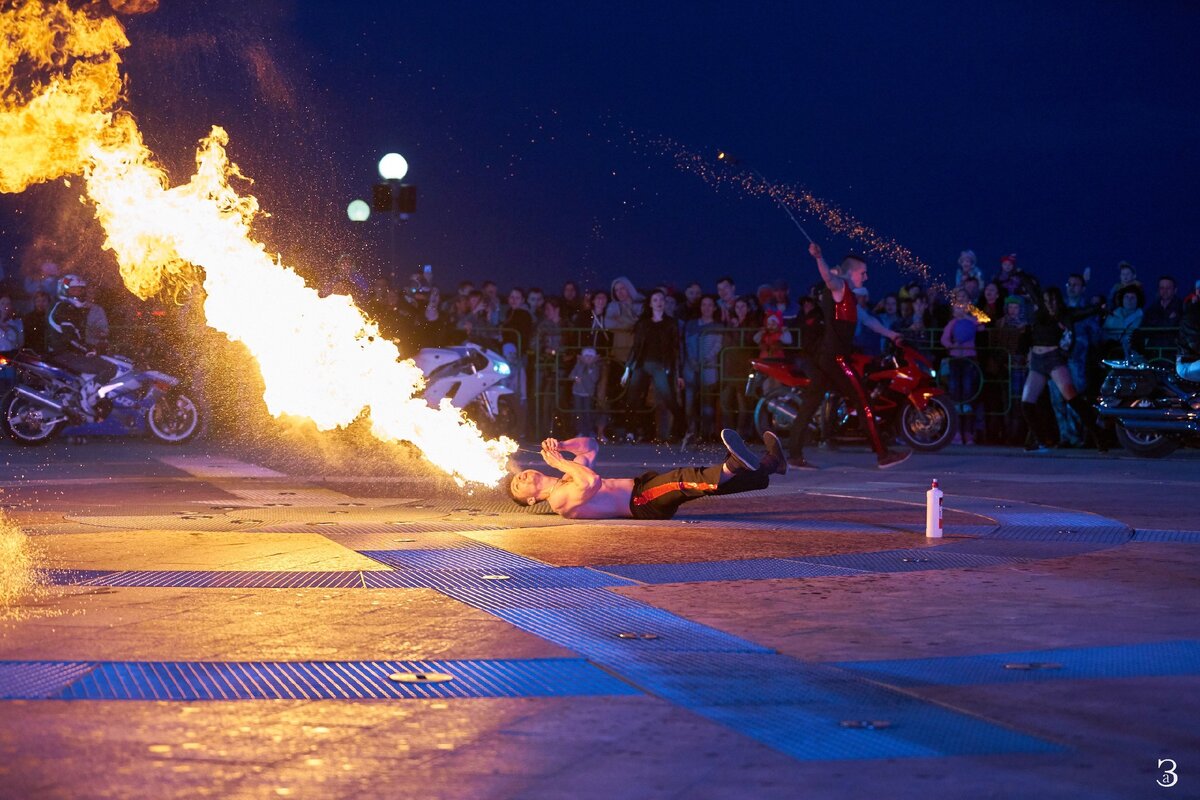 Fire – show, как образ жизни: огненное искусство, покорившее  Санкт-Петербург | Анна Колесникова | Дзен