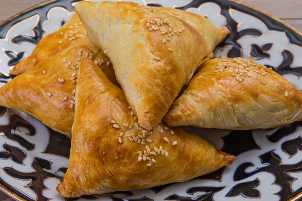 Узбекская самса. Как приготовить самсу, рецепт. Блюда узбекской кухни