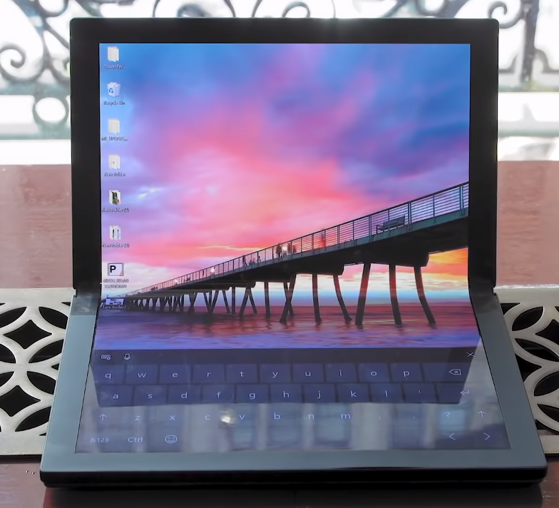 Первый прототип был представлен в 2020 году 