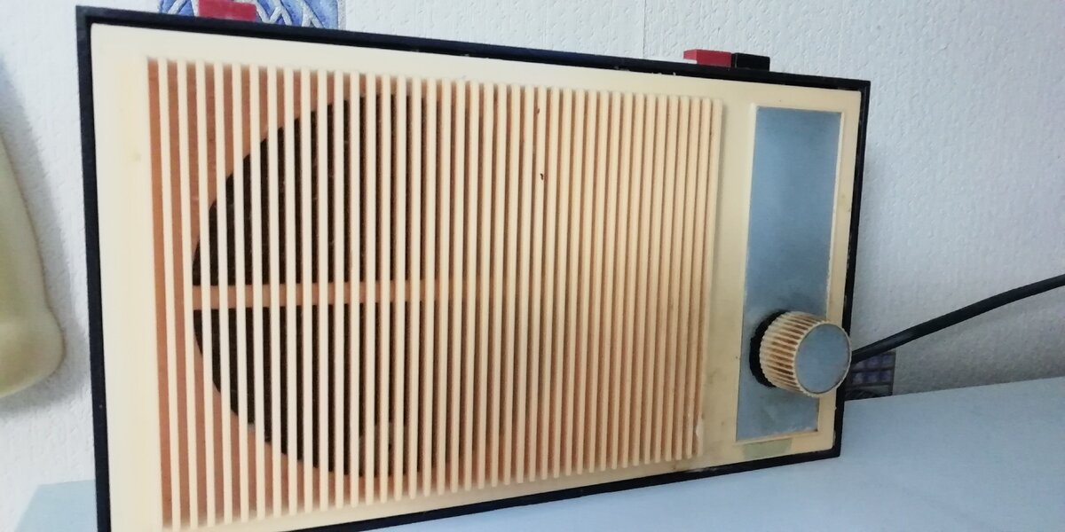 Старое радио у нас в квартире