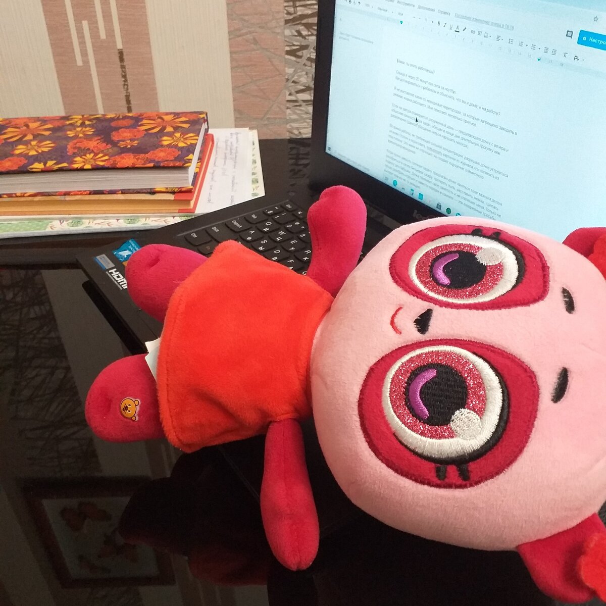 Как договариваться с ребенком и объяснять, что вы и дома, и на работе?