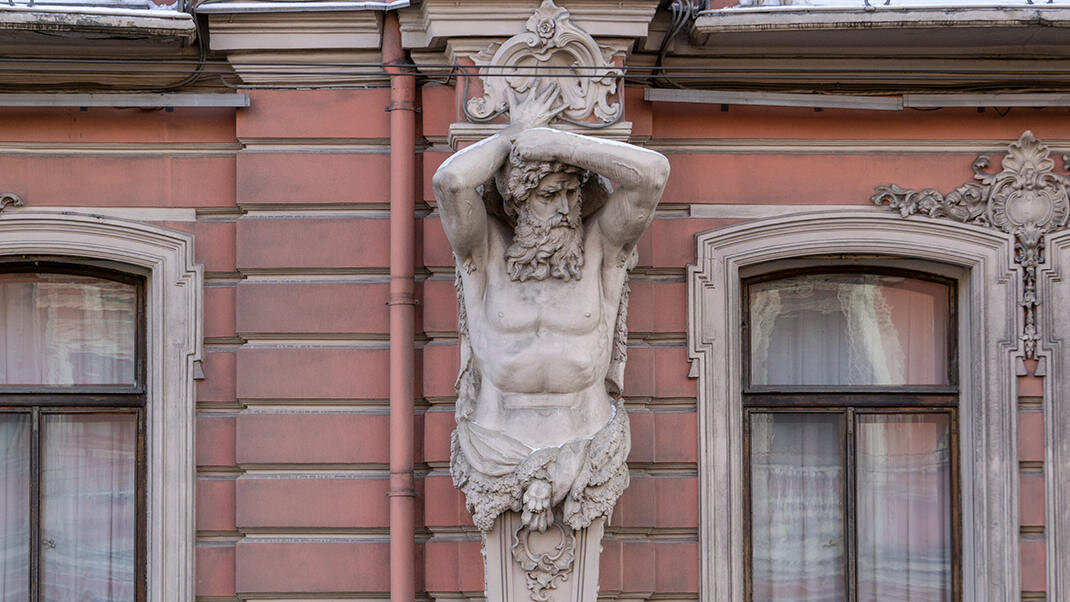 Атлант. Дворец Белосельских-Белозерских