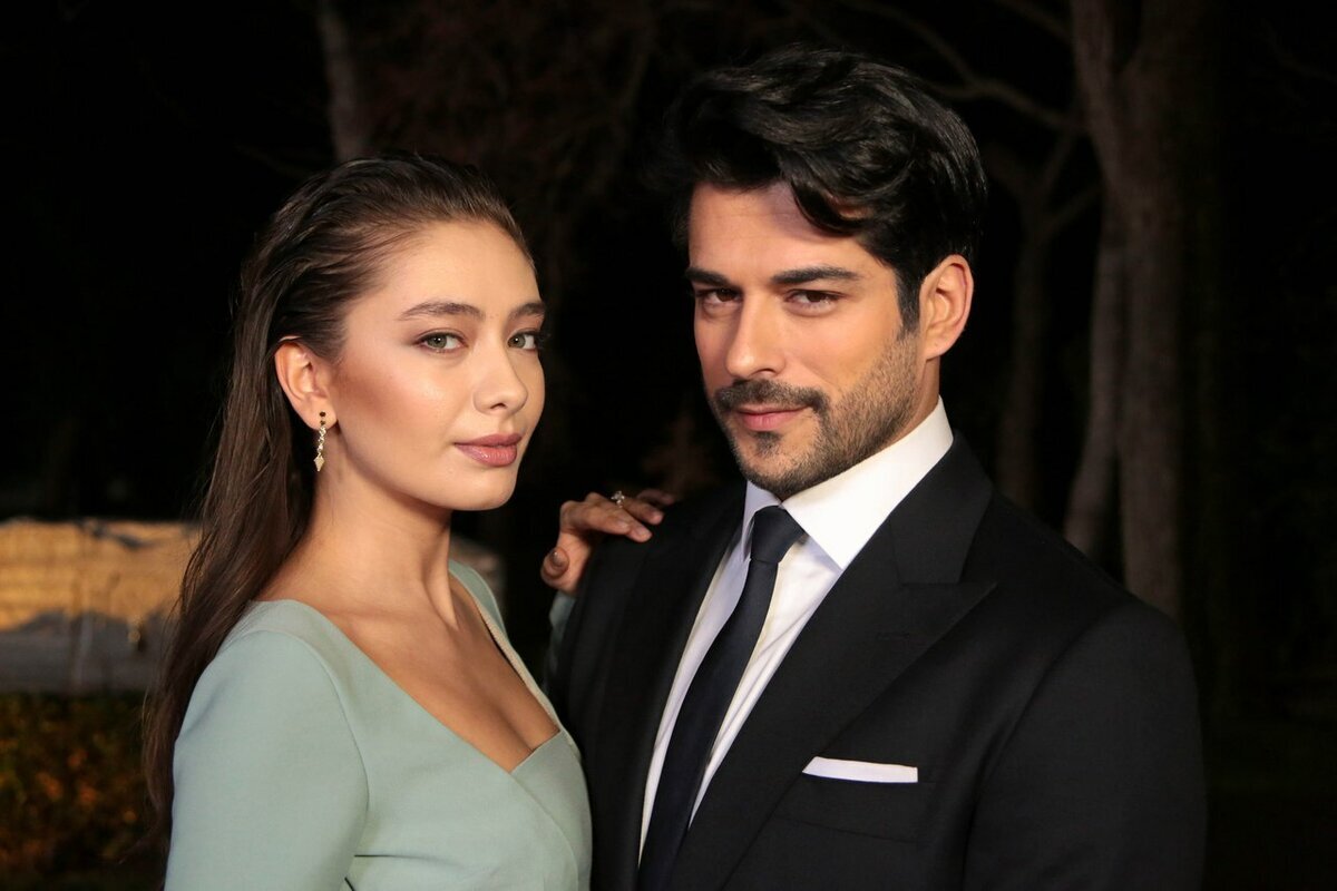 Akin akinozu. топовые турецкие. барыш ардуч и эльчин сангу. ханде эрчел азизе. кемаль и нихан.