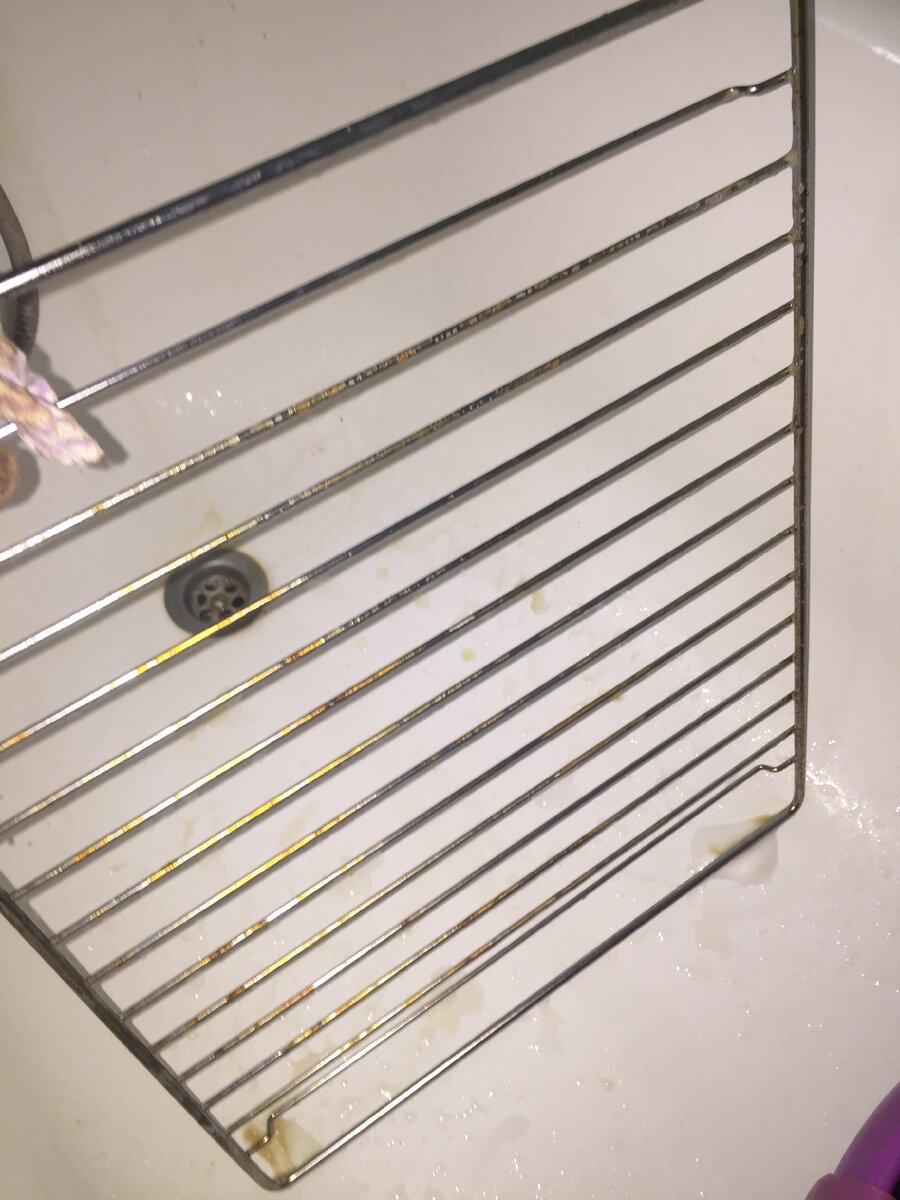 2 фото: решётка до.