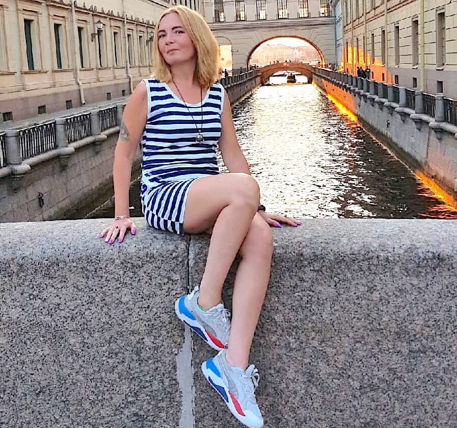 Алена Рубенс, мотоциклистка.