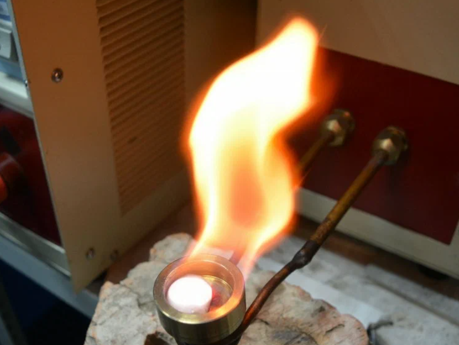 Образец "горючего льда"