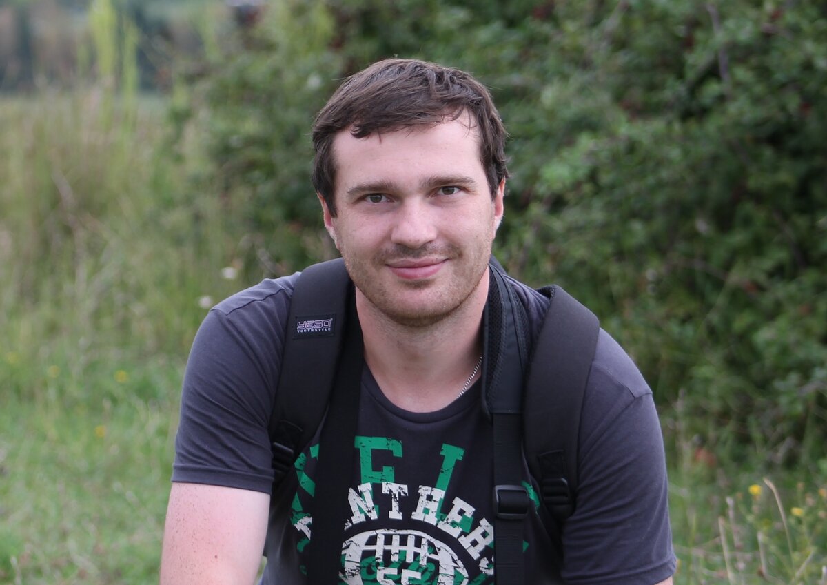 Игорь Новиатов.