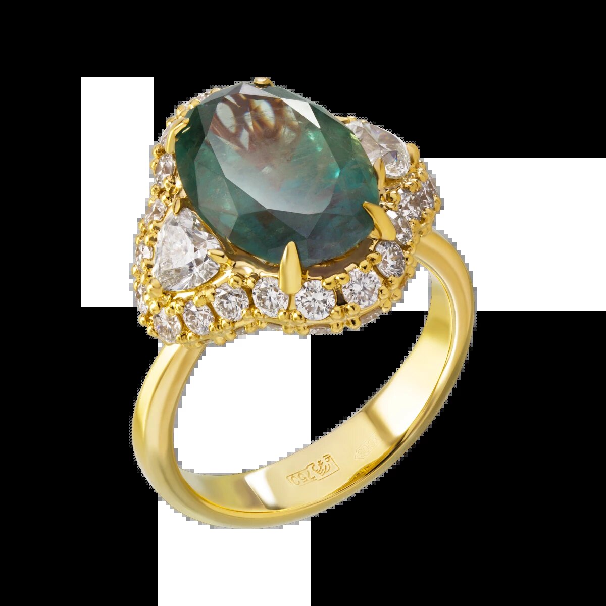 На фото: Кольцо с александритом "Изменчивая красота"