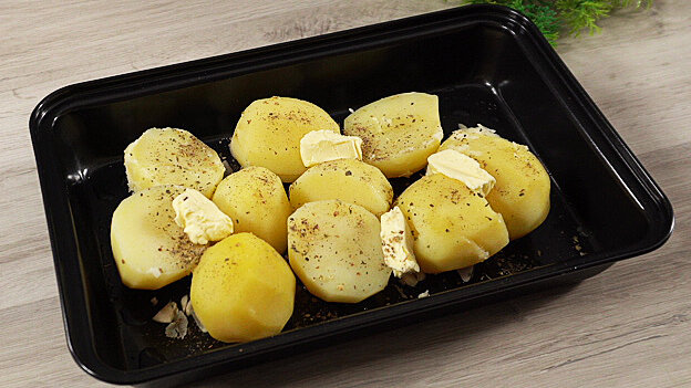 Отварная картошка, запеченная с сыром в духовке — рецепт с фото пошагово
