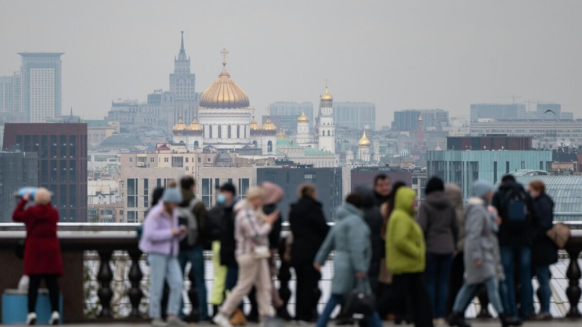    Смотровая площадка на Воробьевых горах в Москве© РИА Новости / Максим Блинов