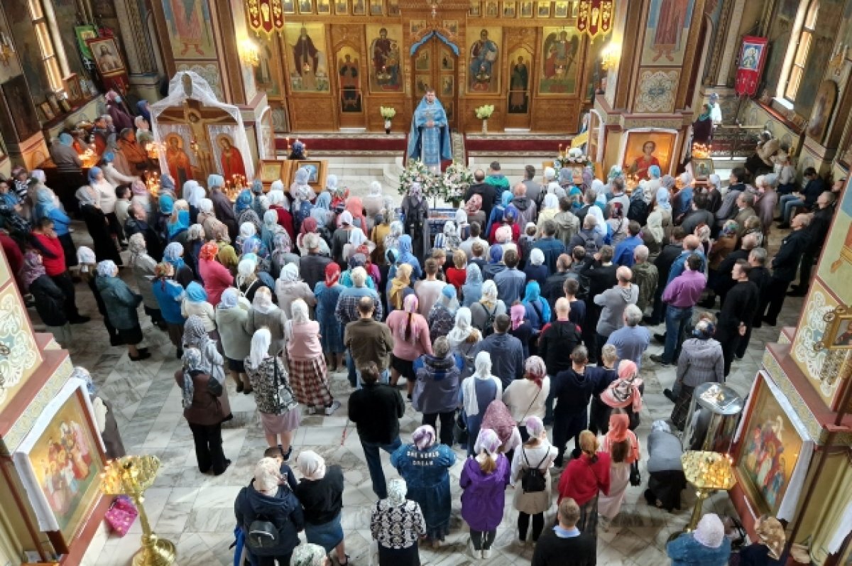    С 2020 года отец Роман служит настоятелем в соборе Архистратига Михаила в ЗАТО г. Железногорск.