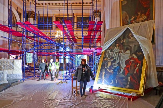    Зачем в Александро-Невской лавре воссоздадут интерьеры 200-летней давности?