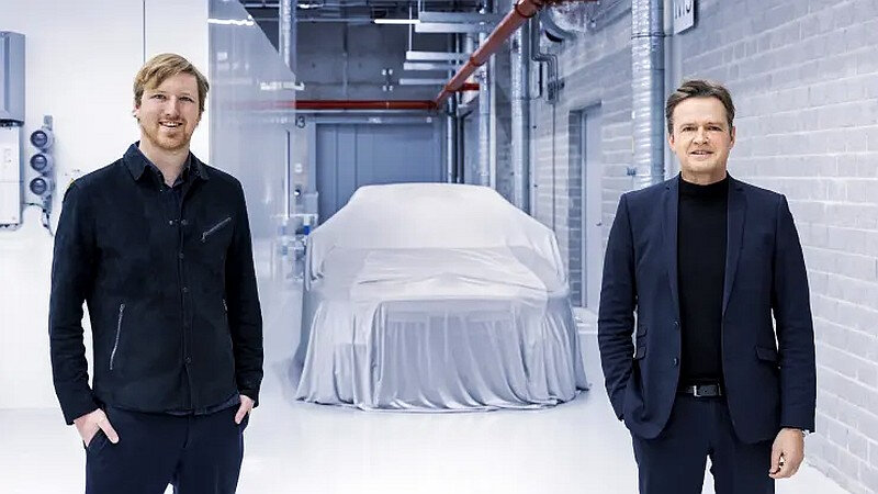    Технический директор Mercedes-Benz Маркус Шефер и генеральный директор Luminar Остин Рассел / Источник изображения: Mercedes