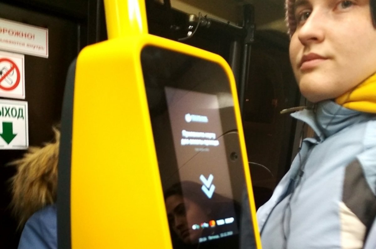    Стационарные валидаторы появились на нижегородских маршрутках Т-57 и Т-70