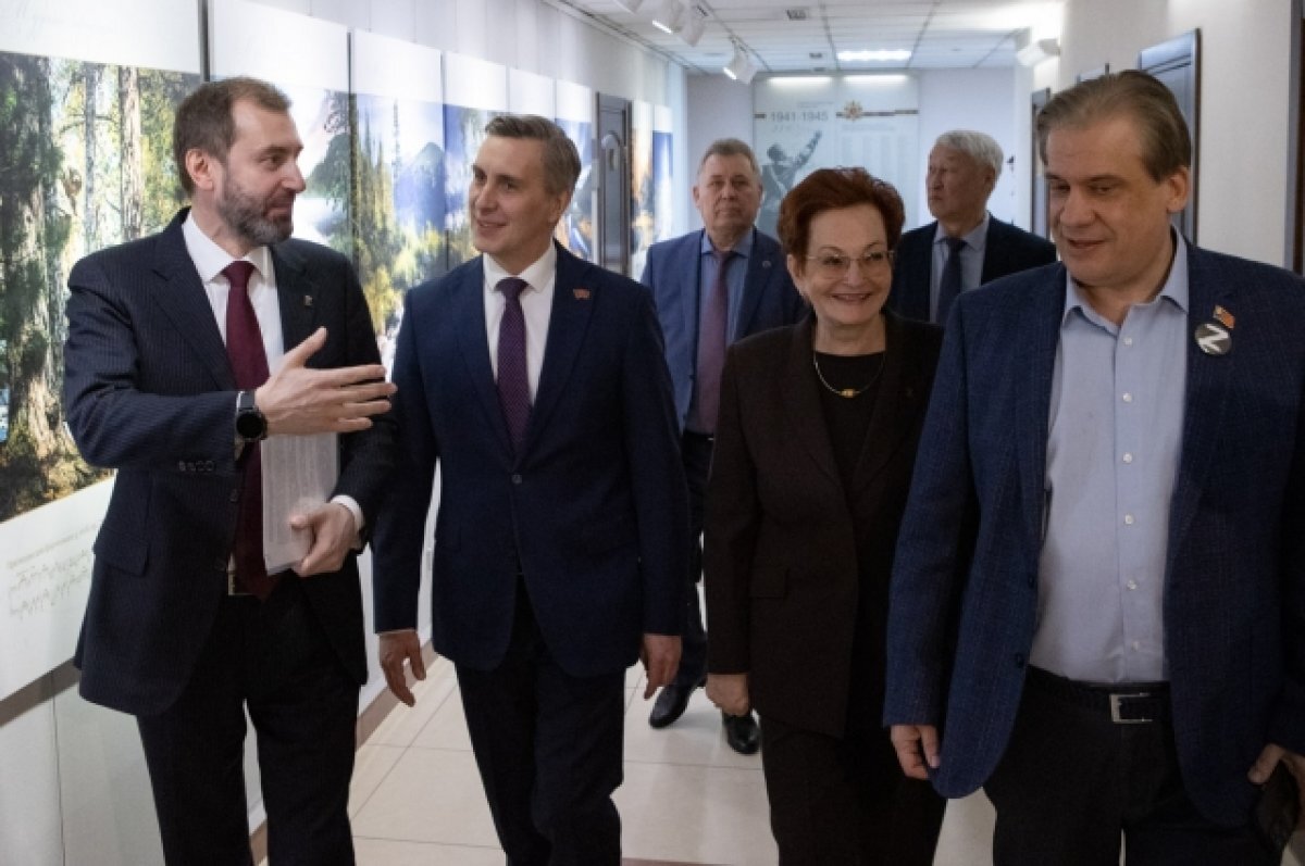    Красноярск посетили представители законодательной власти сибирских регионов.
